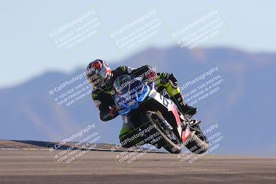 media/Nov-06-2023-Moto Forza (Mon) [[ce023d0744]]/3-Intermediate Group/Session 5 (Turn 9)/